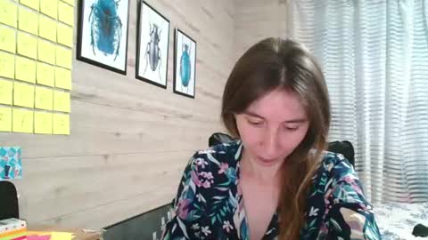 Snapshot of wow_porno_ chatting on 06.24.26 Anna online show from 06.24.26