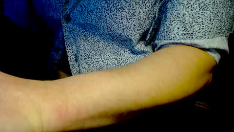 Snapshot of wrix chatting on 12.02.24 wrix online show from 12.02.24