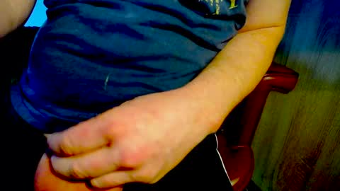 Snapshot of wrix chatting on 12.03.24 wrix online show from 12.03.24