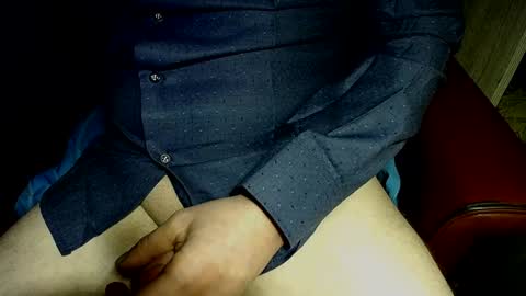 Snapshot of wrix chatting on 12.24.24 wrix online show from 12.24.24