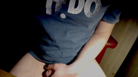 Snapshot of wrix chatting on 02.14.25 wrix online show from 02.14.25