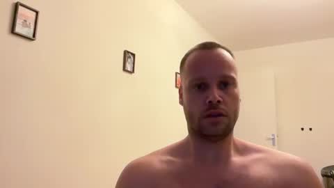 Snapshot of wsvogel chatting on 02.09.25 joejoe online show from 02.09.25