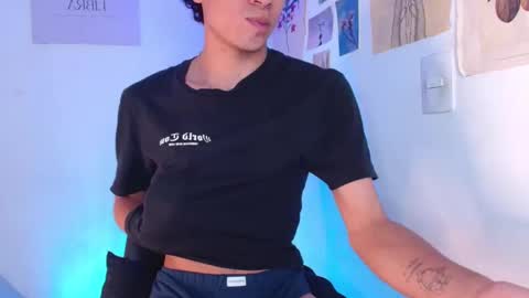 wyatt online show from 12.06.24