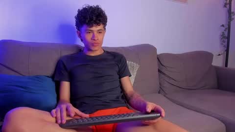 wyatt online show from 01.04.25