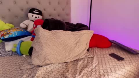 wyatt online show from 10.28.25