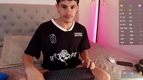 wyatt online show from 11.11.25