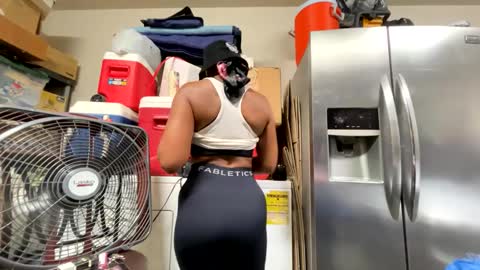 Wynter Heat online show from 09.18.25