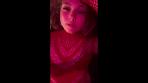 Snapshot of x3maxmaybe chatting on 03.12.26 x3maxmaybe online show from 03.12.26