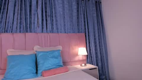 x_milu online show from 03.11.25