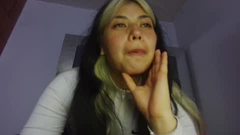 My other accont  x nyoko online show from 10.22.25