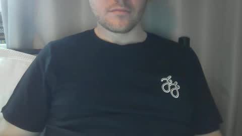 x_yes online show from 11.11.25