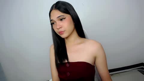 xairah_doux online show from 04.25.26
