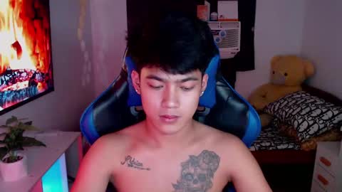 Prince Aldrian  online show from 02.27.25