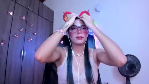 XALLYSONX online show from 12.26.24