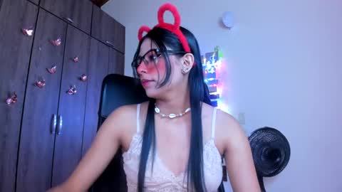 XALLYSONX online show from 01.05.25