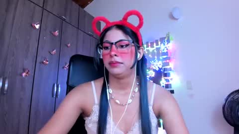 XALLYSONX online show from 01.09.25
