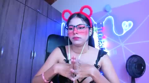 XALLYSONX online show from 01.15.25