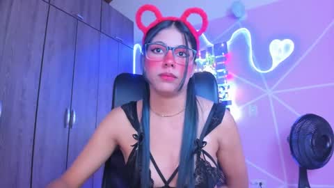 XALLYSONX online show from 01.20.25
