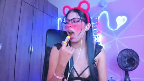 XALLYSONX online show from 01.31.25