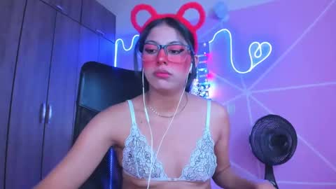 XALLYSONX online show from 02.01.25