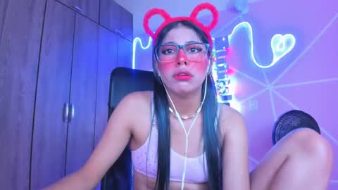 XALLYSONX online show from 02.10.25