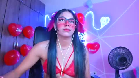XALLYSONX online show from 02.14.25