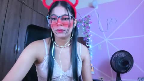 XALLYSONX online show from 02.28.25