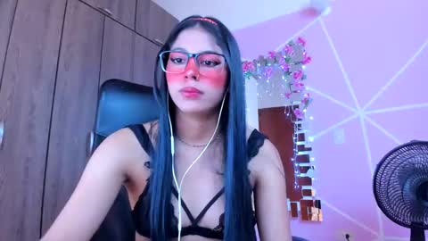 XALLYSONX online show from 03.11.25