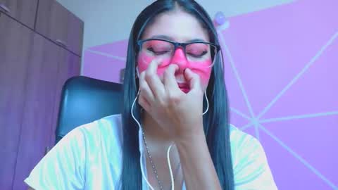 XALLYSONX online show from 05.12.26