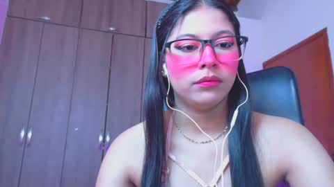 XALLYSONX online show from 06.12.26