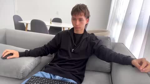 Snapshot of xamyu chatting on 01.28.25 Xam online show from 01.28.25