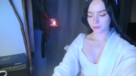 Snapshot of xan_ex chatting on 02.25.25 xan_ex online show from 02.25.25