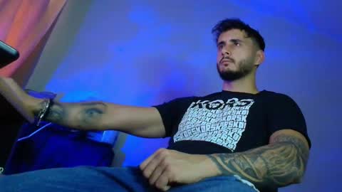 Snapshot of xandercagex chatting on 10.17.25 XanderCageX online show from 10.17.25