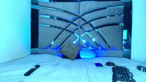 Xanderstone online show from 06.07.26