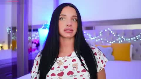 Alexandra online show from 08.05.26