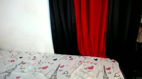 Snapshot of xasian_babygirl chatting on 04.12.26 Aiah online show from 04.12.26