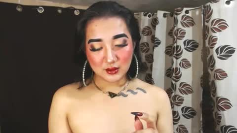 Snapshot of xasianempressx chatting on 01.18.25 Nira NOT INTO CHEAP GUYS online show from 01.18.25