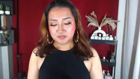 Snapshot of xasianempressx chatting on 09.14.25 Nira NOT INTO CHEAP GUYS online show from 09.14.25