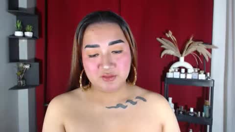 Snapshot of xasianempressx chatting on 09.25.25 Nira NOT INTO CHEAP GUYS online show from 09.25.25