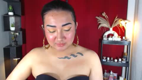 Snapshot of xasianempressx chatting on 10.13.25 Nira NOT INTO CHEAP GUYS online show from 10.13.25