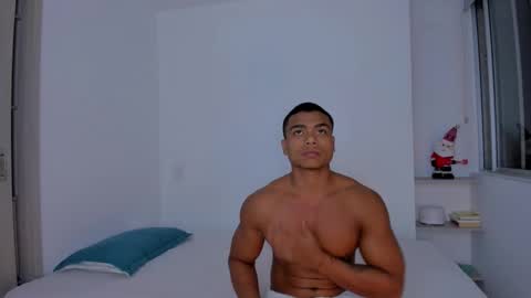 Xavier online show from 12.08.24