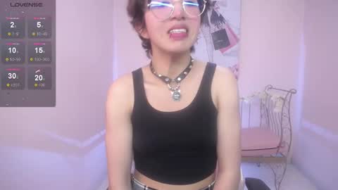 Xayah online show from 12.30.24