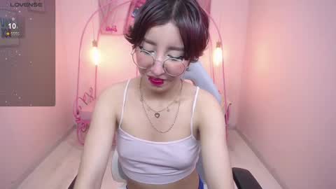 Xayah online show from 01.09.25