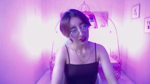 Xayah online show from 01.11.25