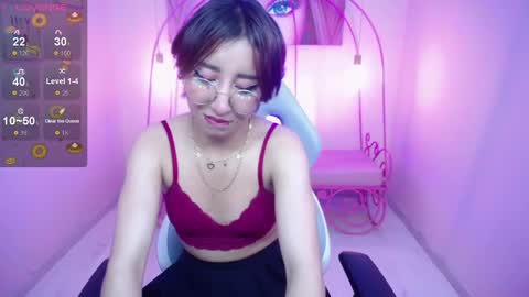 Xayah online show from 01.13.25