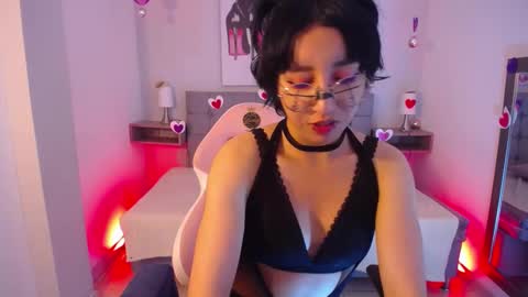 Xayah online show from 02.23.25