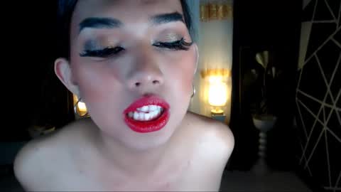 Snapshot of xcumshotselfsucker4ux chatting on 12.15.24 Candy Lily online show from 12.15.24
