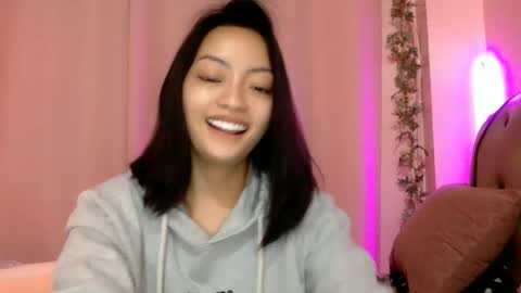 Snapshot of xcxccy19 chatting on 02.09.25 Sachi Cy online show from 02.09.25