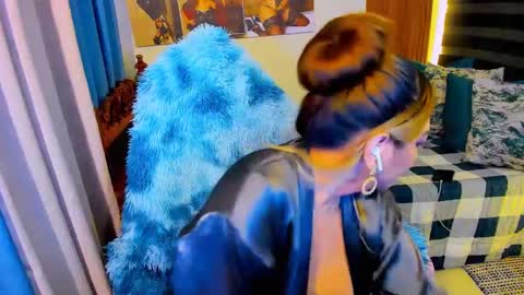Snapshot of xdirtymistressx chatting on 01.29.25 XDirtymistressX online show from 01.29.25