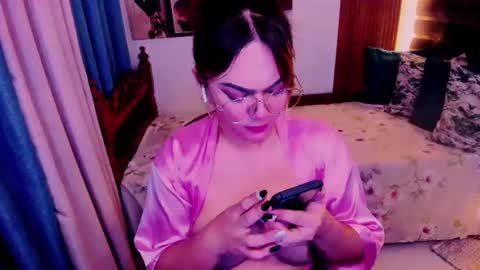 Snapshot of xdirtymistressx chatting on 02.25.25 XDirtymistressX online show from 02.25.25